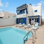Semesterbostad Casa Papagayo Rocas - Heated Pool & Air Conditioning - Emerald Lanzarote *